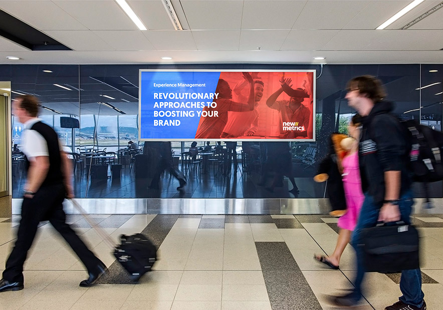 国外的机场广告画面.jpg