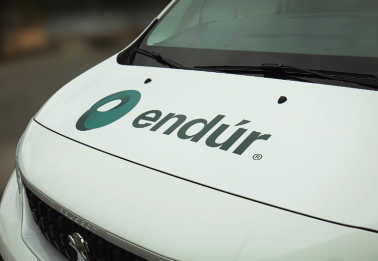 挪威Endúr工业集团logo重塑和能源VI设计-探鸣品牌设计公司.png