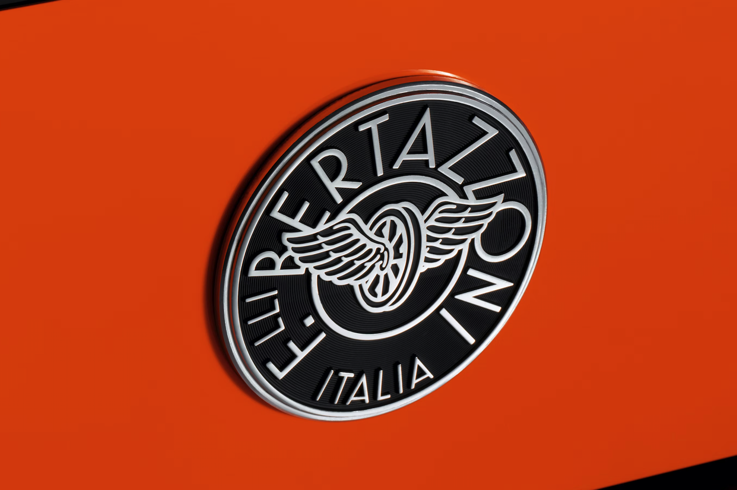 意大利贝尔塔佐尼（Bertazzoni）厨电子品牌logo 与VI设计系统.png
