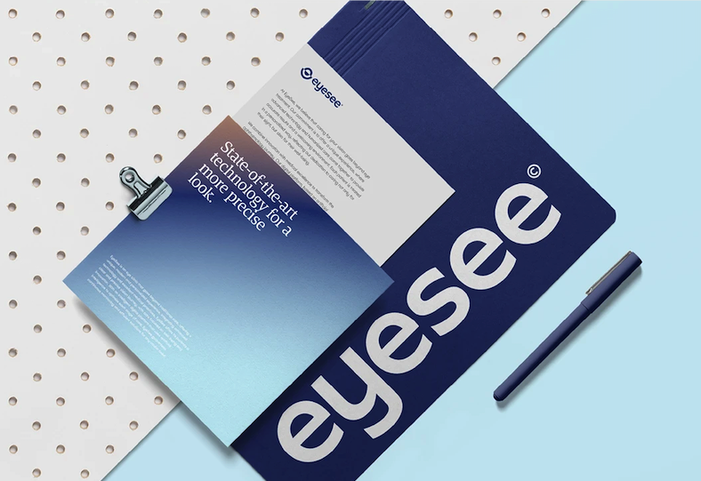 解构EyeSee眼科医院的高端品牌VI视觉设计美学.png